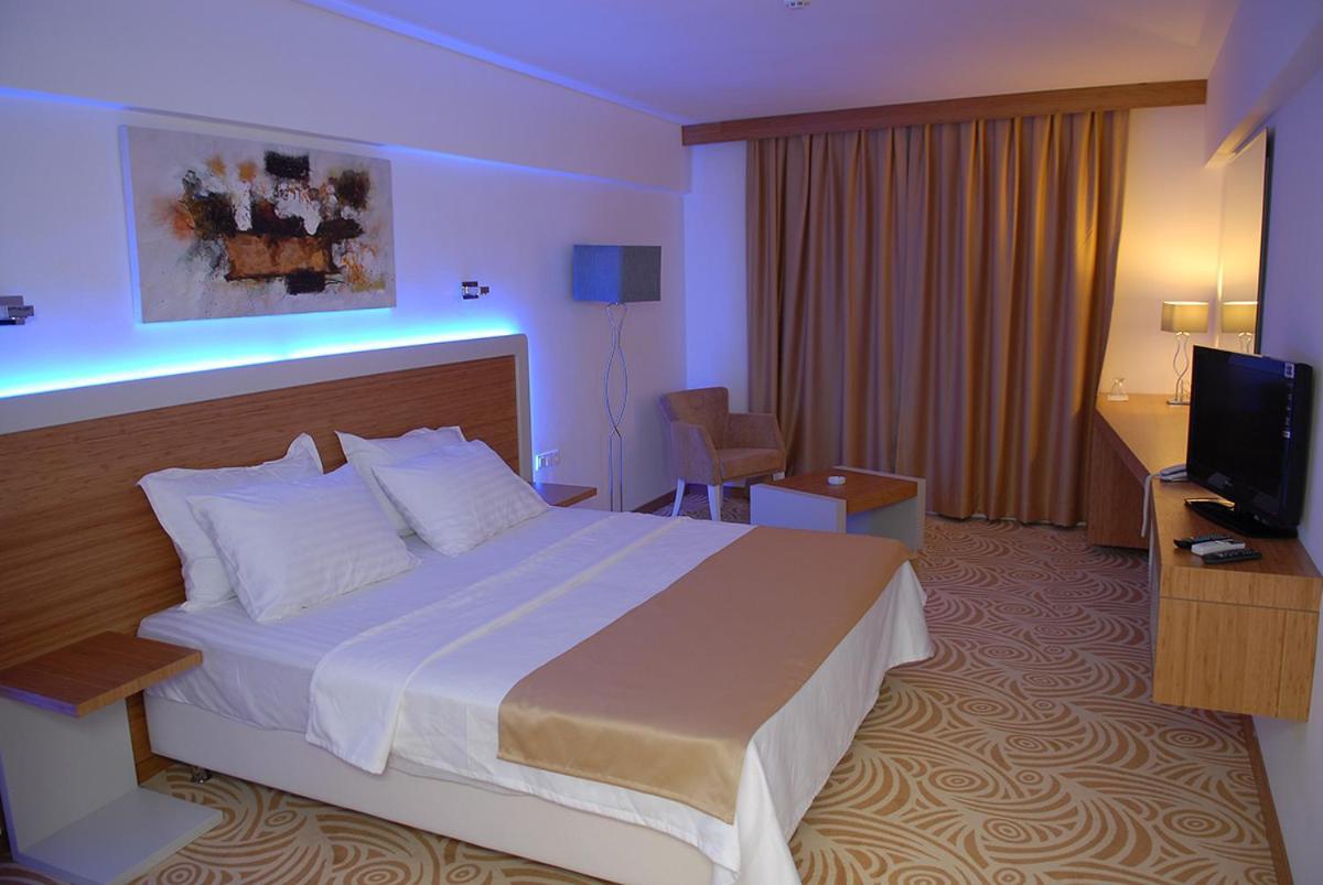 Hotel Egge Çeşme Extérieur photo